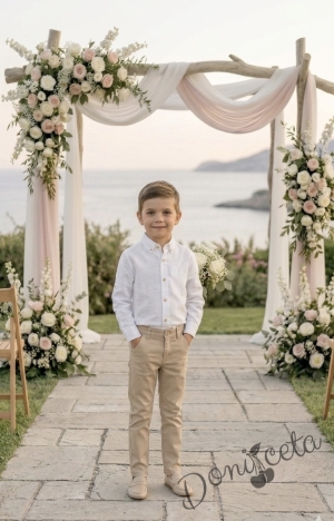 Детски комплект за момче от 2 части-риза с дълъг ръкав в бяло с яка и панталон в бежово