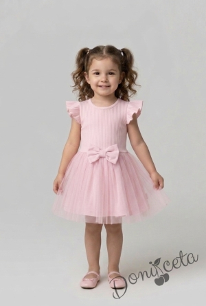 Ежедневна детска рокля с къс ръкав в розово с къдрички и тюл в долната част Оливия