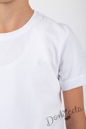 Спортно-елегантен комплект за момче от 3 части-тениска с къс ръкав в бяло със сако в сиво и панталон в сиво 2