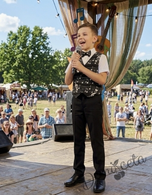 Комплект от 3 части- панталон в черно, риза в бяло с къс ръкав  и елек в черно с папийонка с ноти