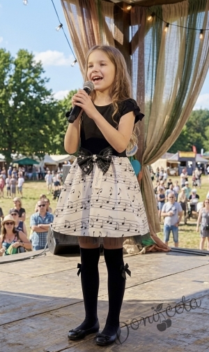 Комплект от 2 части-детска официална рокля с къс ръкав в черно с бяла долна част с ноти с тюл в черно и диадема