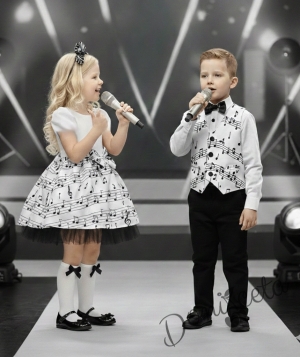 Детска рокля с къс ръкав в бяло с бяла долна част с ноти и тюл в черно