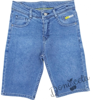 Детски къси дънки за момче в светлосин цвят