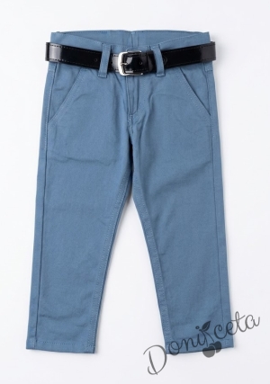 Спортно-елегантен панталон за момче със скрит джоб в синьо