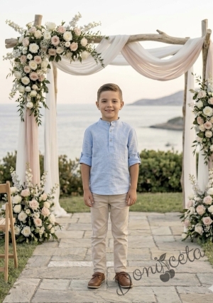 Детски комплект за момче от 2 части-риза с дълъг ръкав в светлосиньо без яка с копчета в бежово и панталон в бежово