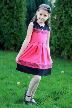 Ежедневна лятна детска рокля в цвят малина с болеро в черно за есен-зима