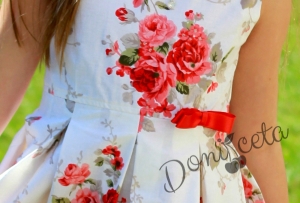 Детска рокля на рози от сатениран памук