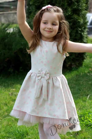 Официална детска рокля в екрю на точки в розово