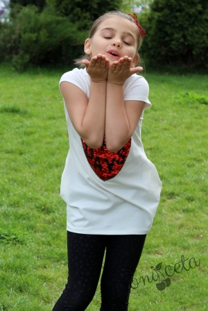 Children's t-shirt with sequins in red