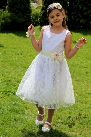Официална детска рокля в дантела за шаферка или кръщене