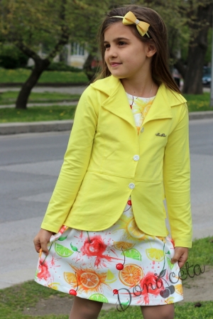 Children's yellow jacket with curls 