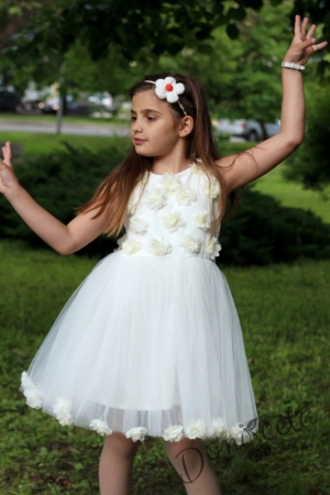 Официална детска рокля Наси в екрю с 3D розички и с тюл и голяма панделка отзад