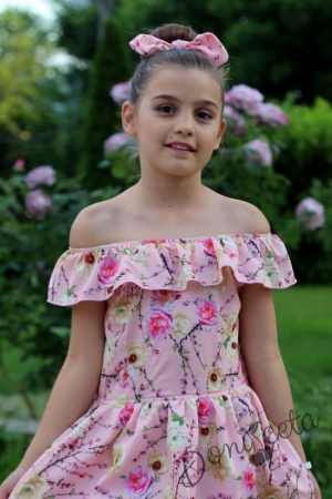 Лятна детска рокля в розово на цветя