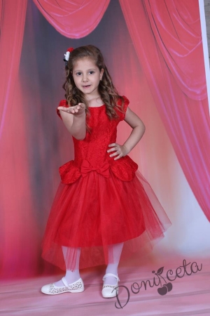 Официална детска рокля в червено с дантела и тюл
