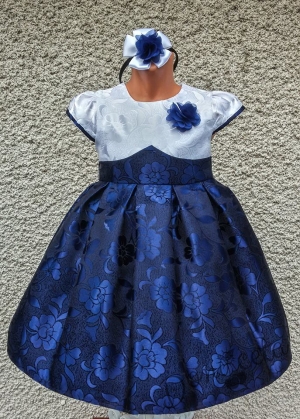Официална детска рокля в тъмносиньо и бяло с къс ръкав Катеринка 256