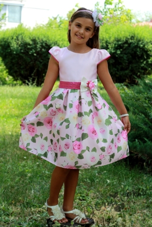 Официална детска рокля на цветя Жанет