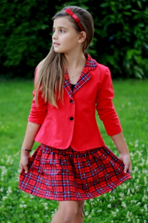 Детски комплект за момиче от карирана пола и сако в червено и каре 2