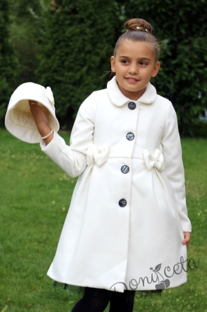 Детско палто в екрю за момиче  с шапка