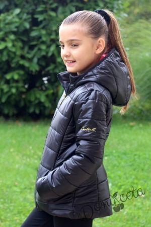 Детско яке за момиче с качулка в черно Контраст