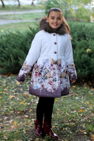 Детско палто на цветя с качулка