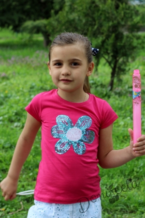 Детска тениска за момиче с цвете в циклама