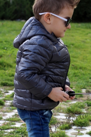 Детско шушлеково яке за момче в сиво