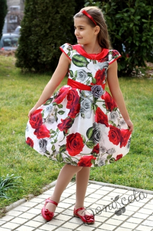 Официална детска рокля в бяло с червени рози в червено и черно