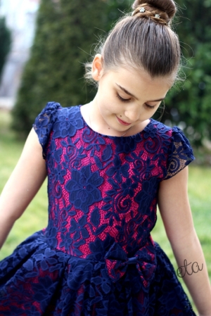 Официална детска дантелена рокля в тъмносиньо 