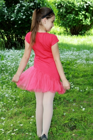Лятна детска рокля в цвят малина със сърце и тюл на една страна
