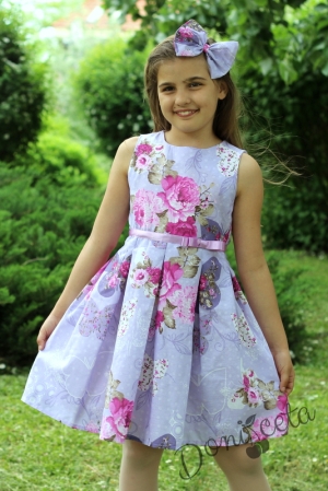Детска рокля Валерия в лилаво на цветя 