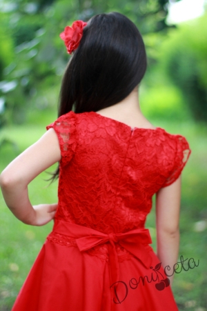 Официална детска рокля в червена дантела