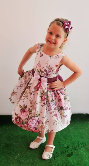 Официална детска рокля на цветя в лилаво с панделка отпред Кетеринка