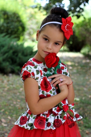 Официална детска рокля в бяло на рози с къс ръкав