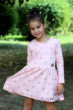 Детска рокля с дълъг ръкав в розово със сребристи сърчица