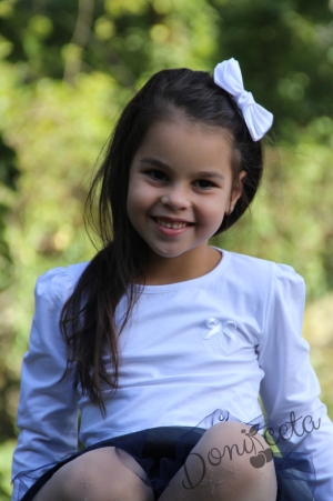 Детска блуза с дълъг ръкав в бяло 