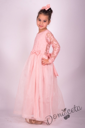 Официална дълга детска рокля в прасковено с дълъг ръкав