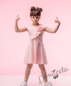 Лятна детска рокля в розово с цвете с къс ръкав от памучно трико Контраст