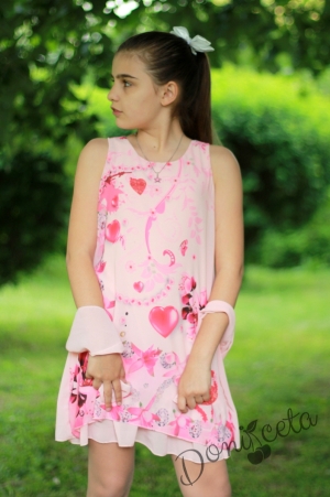 Лятна детска рокля в розово с цветя