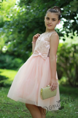 Официална детска рокля Ана от бутикова дантела и тюл в прасковено