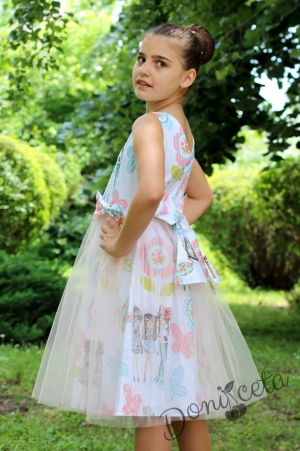 Лятна детска рокля в розово с цветя и пеперудки и с тюл