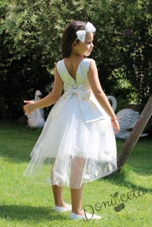 Официална/шаферска детска рокля Блага в екрю с тюл и шлейф с 3D пеперудки