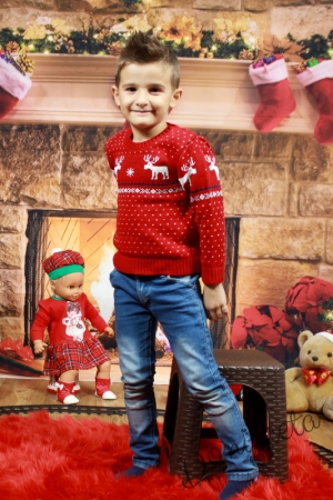Детски пуловер за момченце от плетиво в червено