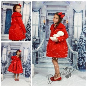 Комплект от палто и рокля от бутикова дантела с плюш в червено