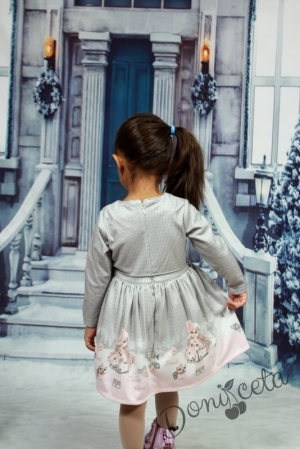 Детска рокля с дълъг ръкав в сиво с момиченце