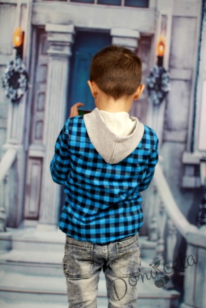 Детска риза с дълъг ръкав в синьо за момче с качулка