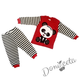 Детска пижама в червено с Панда