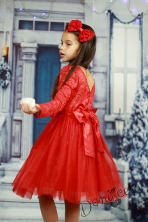 Официална детска рокля с коланче с дълъг ръкав в червено с дантела и тюл, с панделка отзад