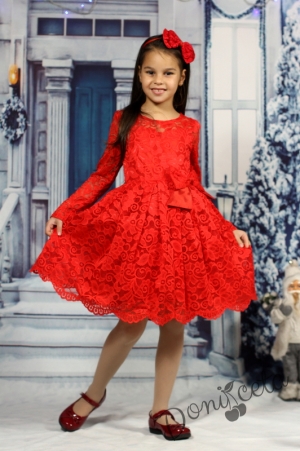 Официална детска рокля с дълъг ръкав в дантела в червено с голяма панделка отзад