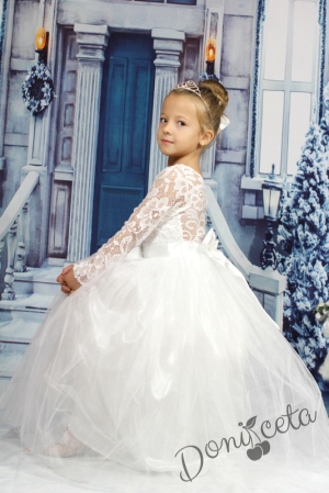 Официална дълга детска рокля в бяло с дълъг ръкав с дантела и тюл Ева