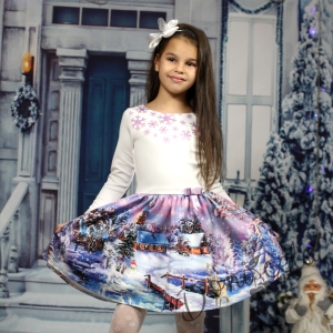 Детска рокля с дълъг ръкав в екрю със зимна кратинка